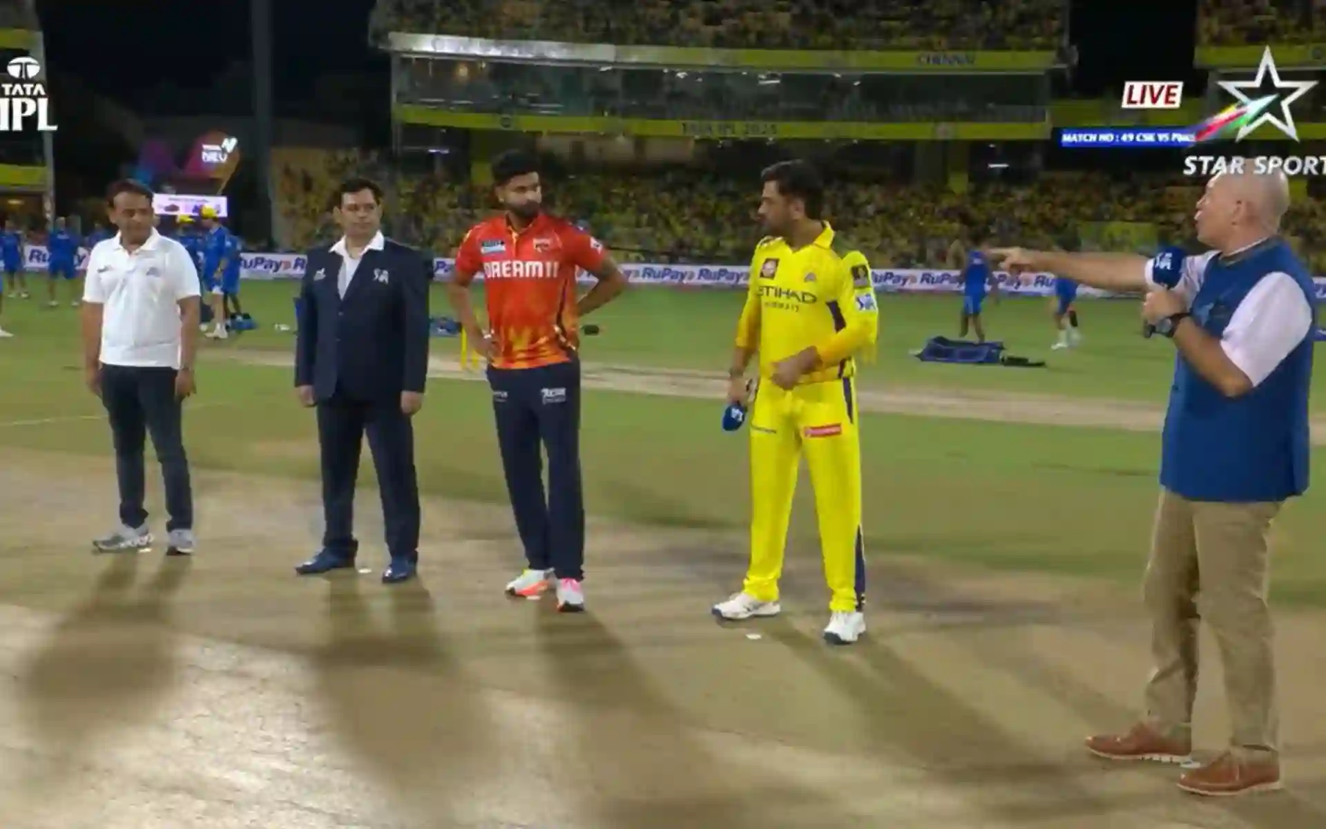 Glenn Maxwell Out With Injury As MS Dhoni And Co Asked To Bat First vs PBKS